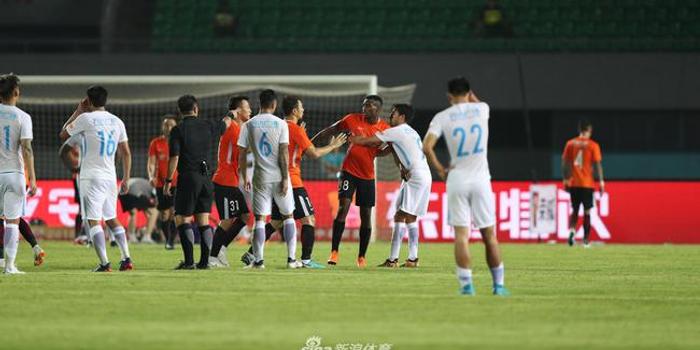  波鸿降级警报拉响末轮需胜强敌保级  